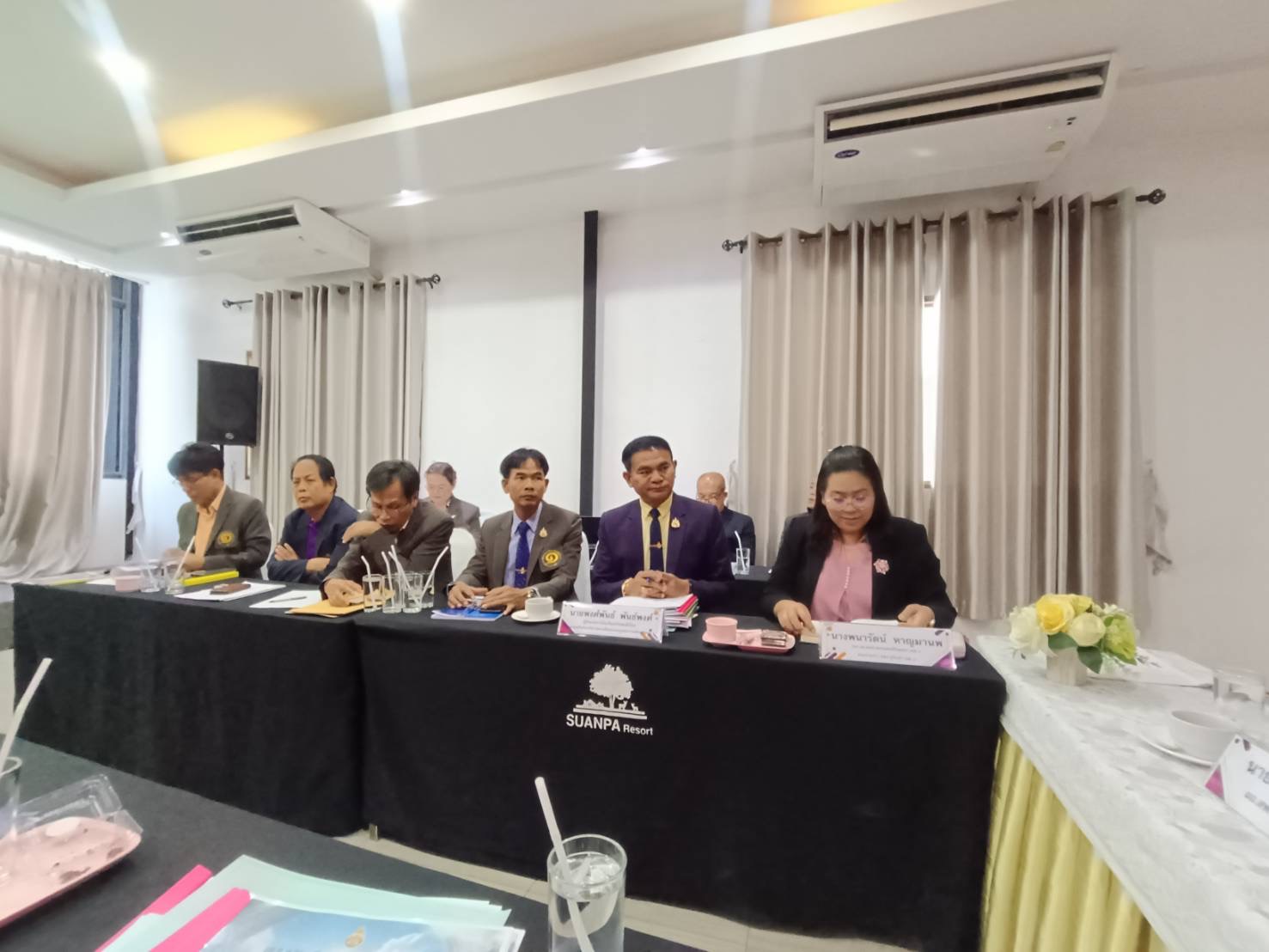 ประเมินประสิทธิภาพและประสิทธิผลการปฏิบัติงาน (ครั้งที่ 1) ของผู้บริหารโรงเรียน เครือข่ายฯ เมืองสุรินทร์ 1